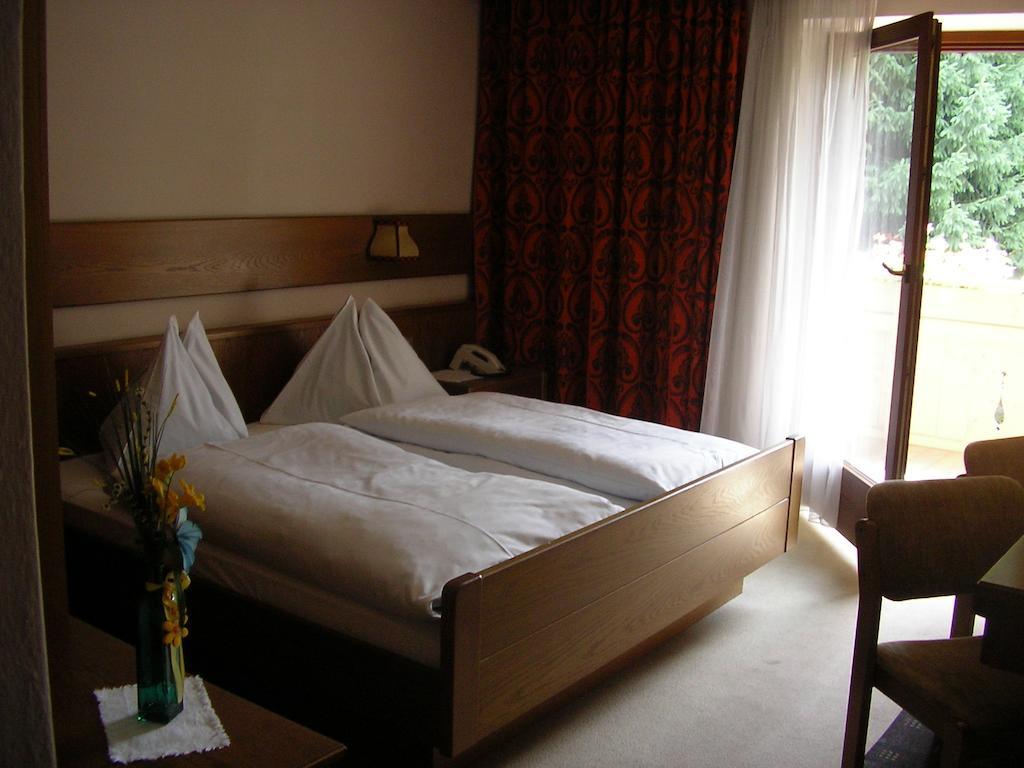 Burgblick Hotel ซานลอเรนโซดิเซบาโต ภายนอก รูปภาพ