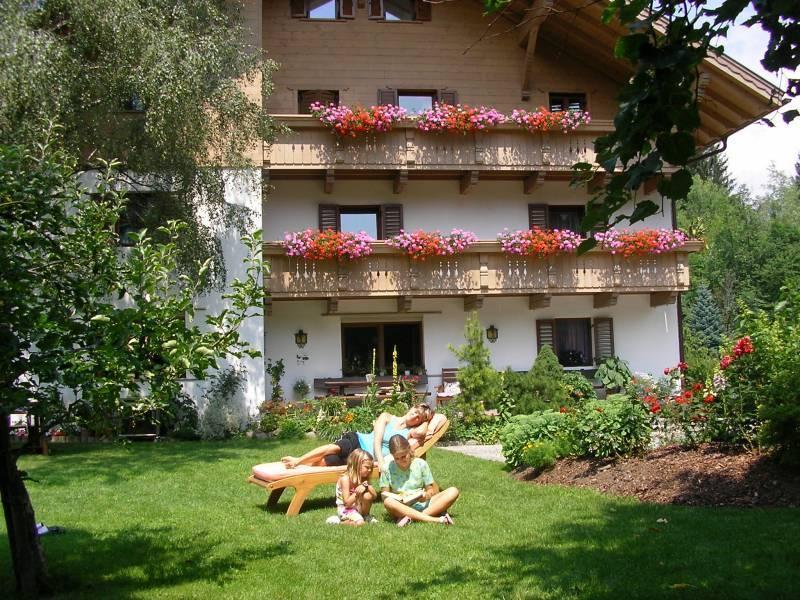 Burgblick Hotel ซานลอเรนโซดิเซบาโต ภายนอก รูปภาพ